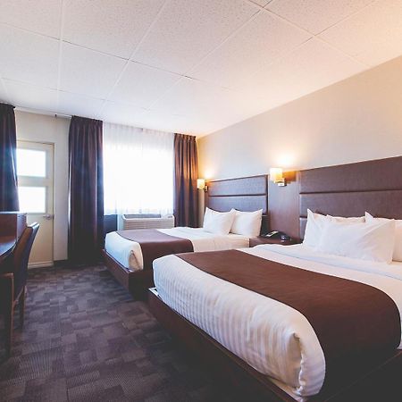 Hotel Continental Centre-Ville Val-d'Or Kültér fotó