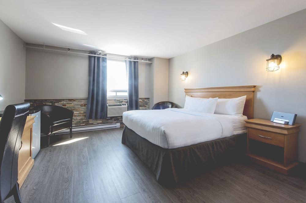 Hotel Continental Centre-Ville Val-d'Or Kültér fotó